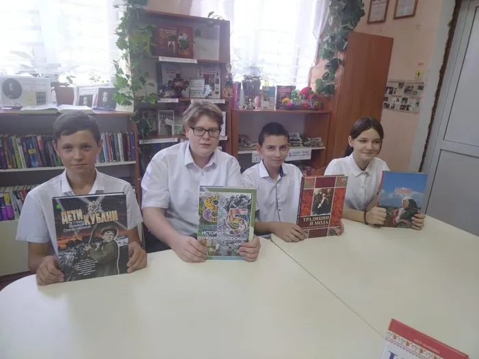 photo_5411480758431899427_y